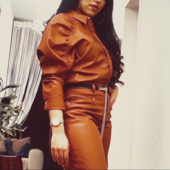 ZARA blogger tan leather puff sleeve button shirt - Picture 3 of 6